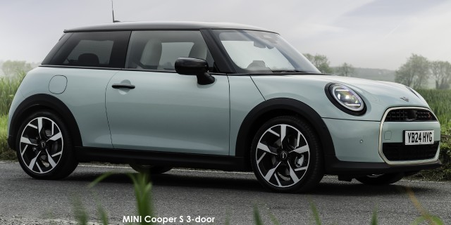 MINI Cooper S 3-door MINI-Cooper-S-3-door-Classic-P90551213--2024.jpg