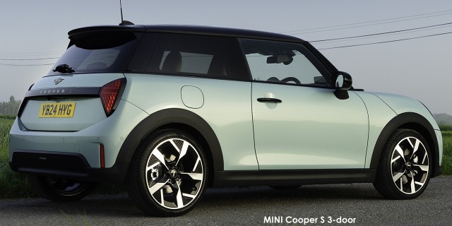 MINI Cooper S 3-door MINI-Cooper-S-3-door-Classic-P90551223--2024.jpg