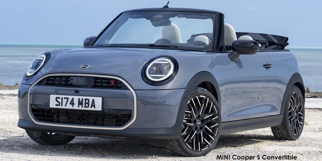MINI Cooper S Convertible MINI-Cooper-S-Convertible-P90567086-2024.jpg