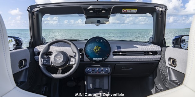 MINI Cooper S Convertible MINI-Cooper-S-Convertible-P90567157-2024.jpg