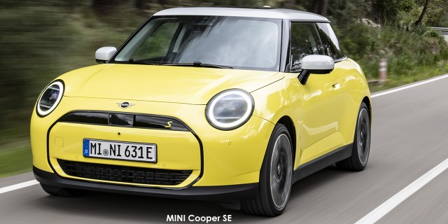 MINI Cooper SE MINI-Cooper-SE-Classic-trim-P90550409-2024.jpg