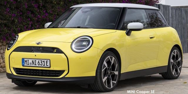 MINI Cooper SE MINI-Cooper-SE-Classic-trim-P90550438-2024.jpg