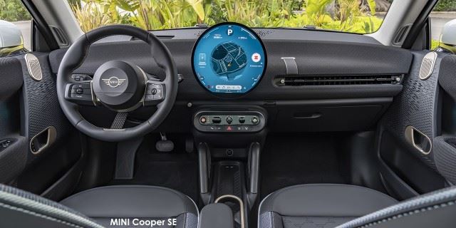 MINI Cooper SE MINI-Cooper-SE-Classic-trim-P90550487-2024.jpg