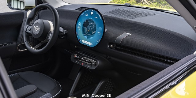 MINI Cooper SE MINI-Cooper-SE-Classic-trim-P90550489-2024.jpg