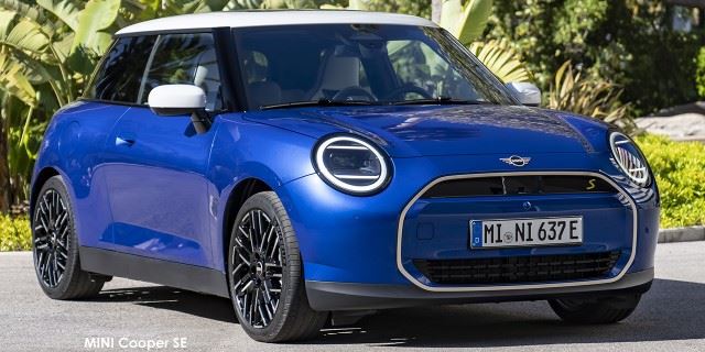 MINI Cooper SE MINI-Cooper-SE-Favoured-trim-P90550344-2024.jpg