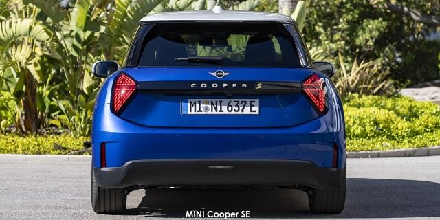 MINI Cooper SE MINI-Cooper-SE-Favoured-trim-P90550348-2024.jpg