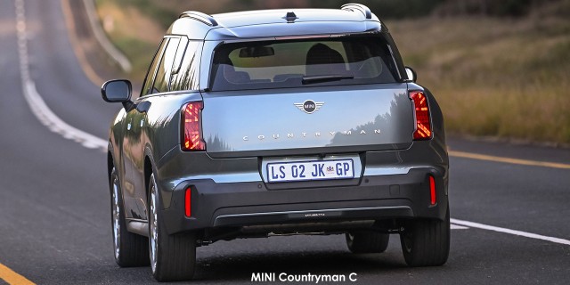 MINI Countryman C MINI-Countryman-C-P90553631--2024.06-za.jpg