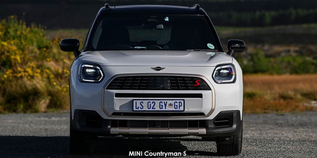 MINI Countryman S ALL4 MINI-Countryman-S-ALL4--P90553666--2024.06-za.jpg