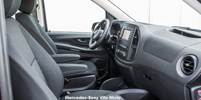 Mercedes-Benz Vito 111 CDI panel van MercVito3v2_i.jpg