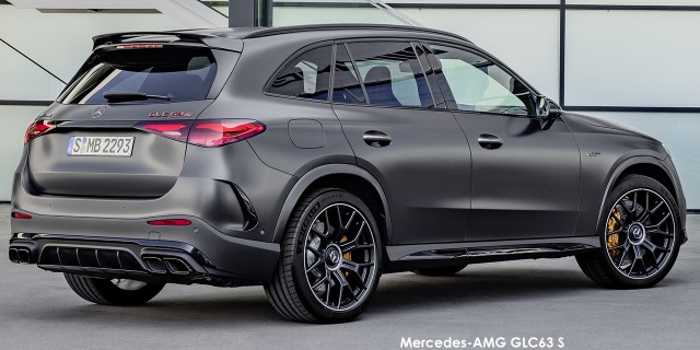 Mercedes-AMG GLC GLC63 S Mercedes-AMG-GLC63-S-E-Performance-23C0231_015-2024.jpg