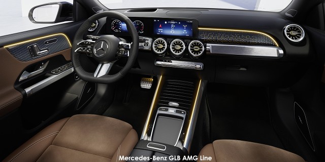 Mercedes-Benz GLB GLB220d 4Matic AMG Line Mercedes-Benz-GLB-AMG-Line-facelift-dash-23C0098_005_0--2023.jpg