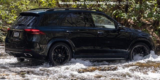 Mercedes-Benz GLE GLE300d 4Matic AMG Line Mercedes-Benz-GLE450-AMG-Line-ext-facelift--23c0093_072--2023.01-USA.jpg