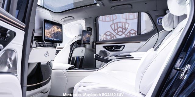 Mercedes-Maybach EQS SUV EQS680 SUV Mercedes-Maybach-EQS680-SUV-23c0135_015-2024.jpg