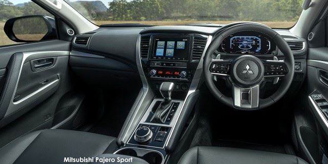 Mitsubishi Pajero Sport 2.4DI-D 4x4 Mitsubishi-Pajero-Sport-25MY-Interior_03-facelift-2-2025.05.jpg