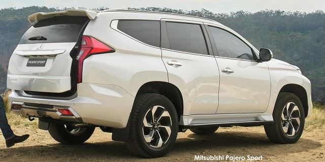 Mitsubishi Pajero Sport 2.4DI-D 4x4 Mitsubishi-Pajero-Sport-25MY-lifestyle_05-facelift-2-2025.05.jpg