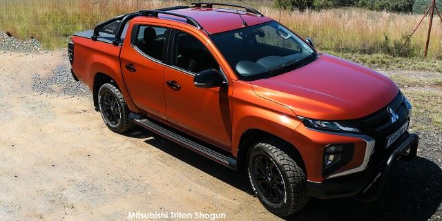 Mitsubishi Triton 2.4DI-D double cab 4x4 Shogun Mitsubishi-Triton-Shogun-OAE_3793--2024.05-za.jpg