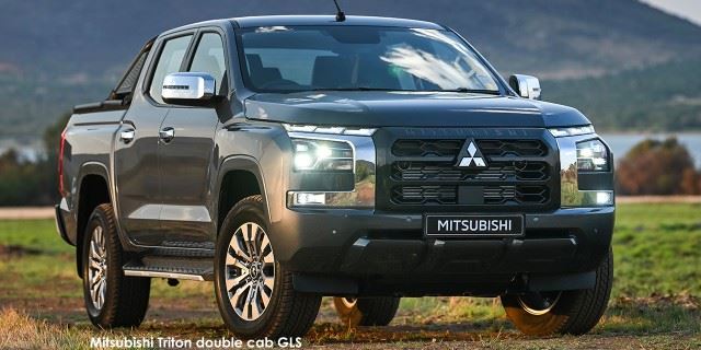 Mitsubishi Triton 2.4DI-D double cab GLS 4x4 auto Mitsubishi-Triton_006-double-cab-GLS-4x4-2024.11.jpg