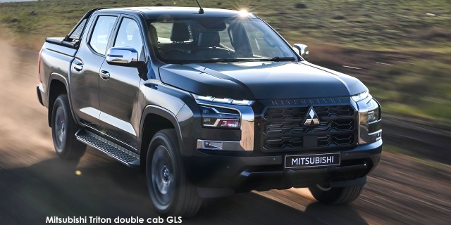 Mitsubishi Triton 2.4DI-D double cab GLS 4x4 auto Mitsubishi-Triton_067-double-cab-GLS-4x4-2024.11.jpg