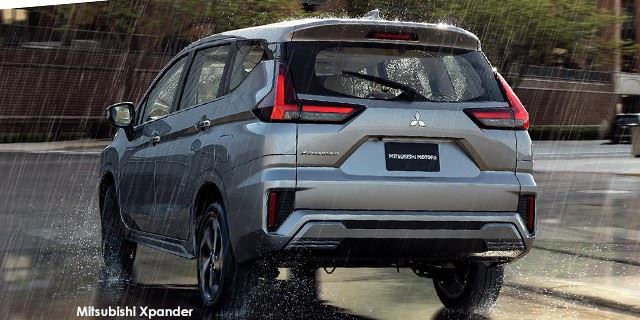 Mitsubishi Xpander 1.5 manual Mitsubishi-Xpander-rear-facelift--2022.09-za.jpg