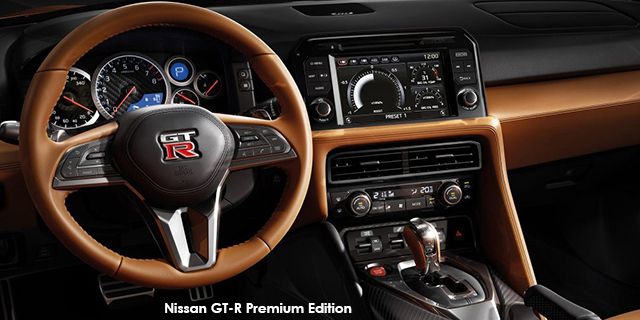 Nissan GT-R Premium Edition NissGT-R1ff1_i.jpg