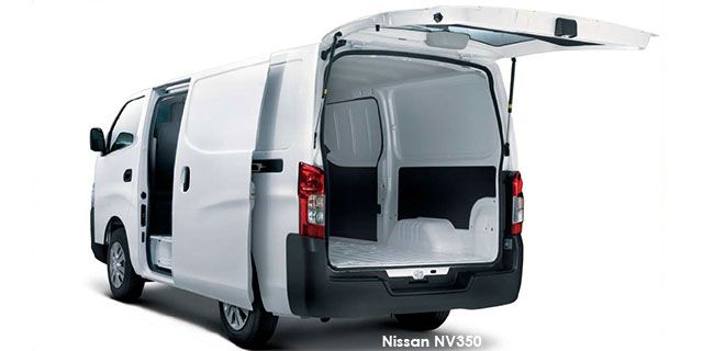 Nissan NV350 panel van 2.5i NissNV351v1_r.jpg