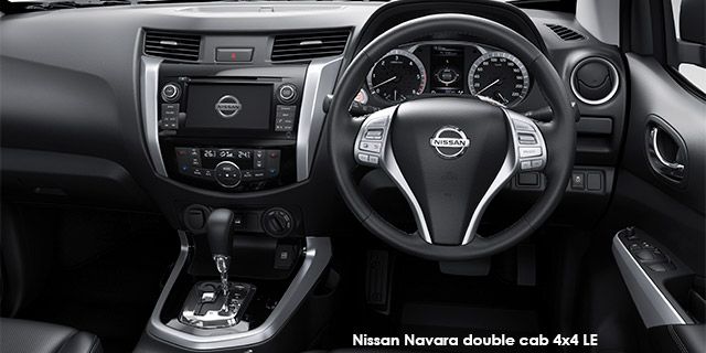 Nissan Navara 2.3D double cab 4x4 LE auto NissNava2d3_i.jpg