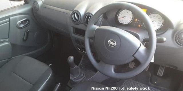 Nissan NP200 1.6i safety pack Nissan-NP200-1.6i-base-+-safety-pack-std--id--1904-ZA.jpg