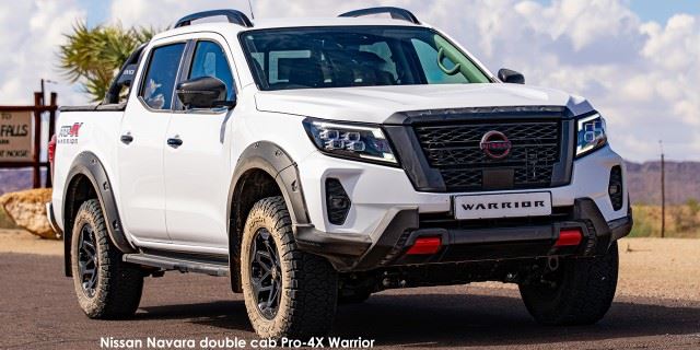 Nissan Navara 2.5DDTi double cab Pro-4X 4x4 Warrior Nissan-Navara-Pro-4X-Warrior-dust-2025.03.jpg