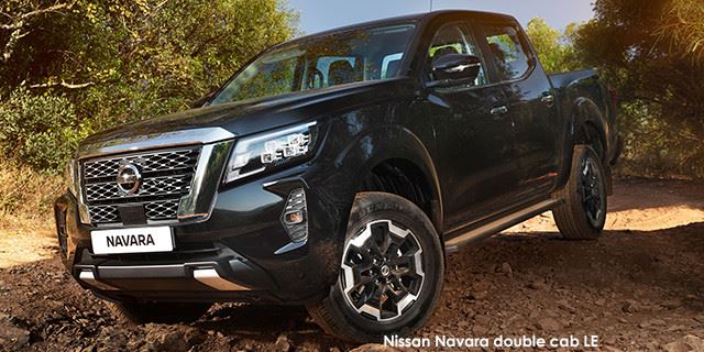Nissan Navara 2.5DDTi double cab LE 4x4 Nissan-Navara-double-cab-LE--Black--2021.05-za.jpg