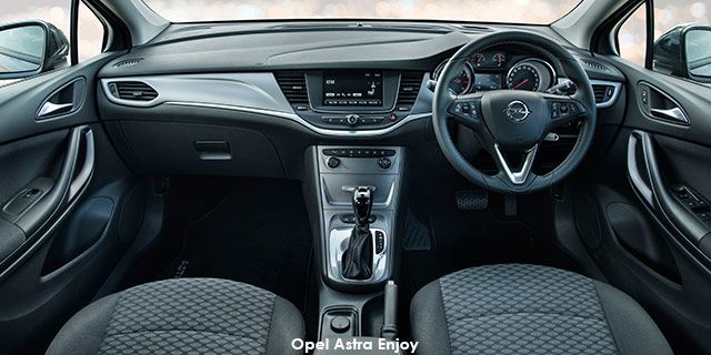 Opel Astra hatch 1.4T Edition OpelAstr5h4_i.jpg