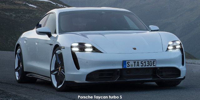 Porsche Taycan turbo S P19_0645--Porsche-Taycan-turbo-S-front-+-turbo-rear-2019.jpg