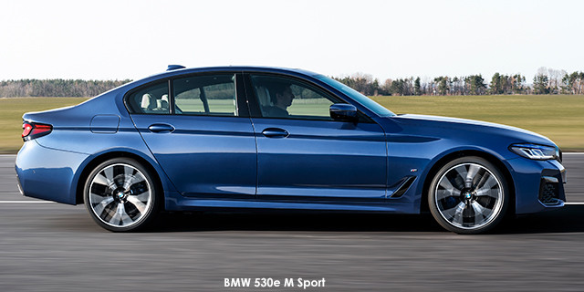 BMW 5 Series 530i M Sport P90389020--BMW-530e-xDrive-M-Sport--facelift--2020.05.jpg