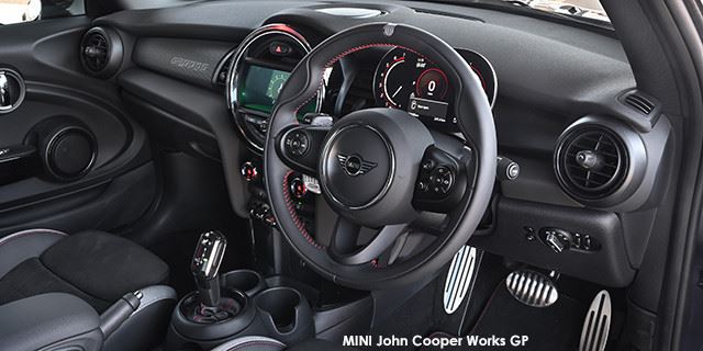 MINI Hatch John Cooper Works GP P90403136-MINI-John-Cooper-Works-GP--2020.10-ZA.jpg