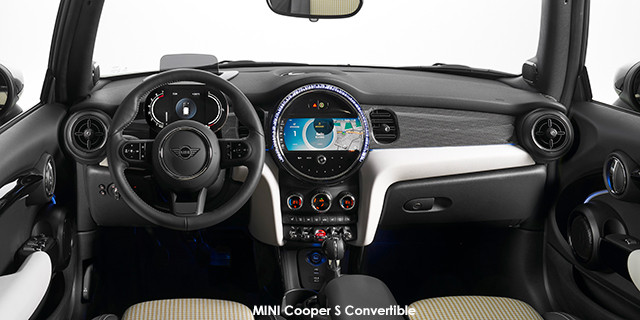 MINI Convertible Cooper S Convertible P90411889--MINI-Cooper-S-Convertible--facelift-2--2021.01.jpg