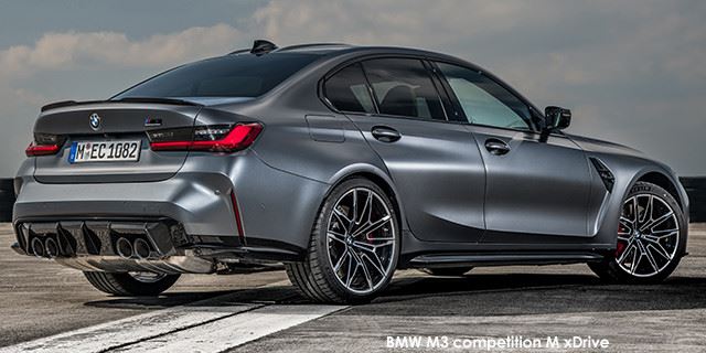 BMW M3 M3 competition M xDrive P90416677-BMW-M3-competition-xDrive--2021.jpg