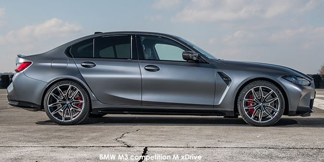 BMW M3 M3 competition M xDrive P90416680-BMW-M3-competition-xDrive--2021.jpg