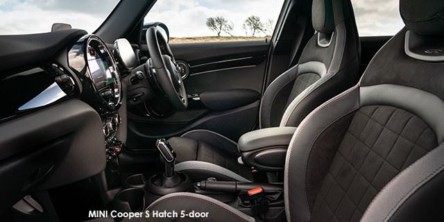 MINI Hatch Cooper S Hatch 5-door P90419530--MINI-Cooper-S-Hatch-5-door--facelift-2--2021.01.jpg