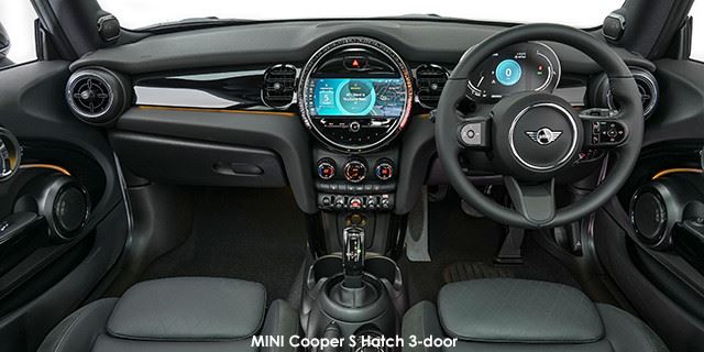 MINI Hatch Cooper S Hatch 3-door P90436214-MINI-3-door-Hatch-Cooper-S--facelift-2--2021.09-za.jpg