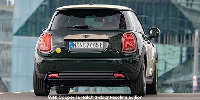 MINI Hatch Cooper SE Hatch 3-door Resolute Edition P90450832-MINI-Cooper-SE-Resolute-Edition--2022.jpg