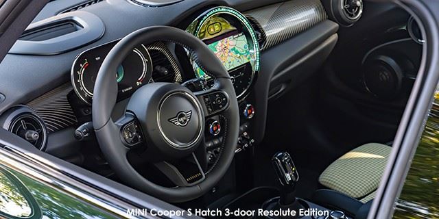 MINI Hatch Cooper S Hatch 5-door Resolute Edition P90452397-MINI-Cooper-S-3-door-Resolute-Edition--2022.jpg