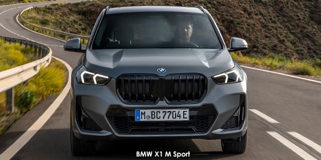 BMW X1 sDrive18i M Sport P90465640BMW-X1-xDrive30e-M-Sport--2022.06.jpg