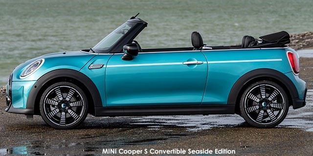 MINI Convertible Cooper S Convertible Seaside Edition P90488939-MINI-Cooper-S-Convertible-Seaside-Edition--2022.12.jpg