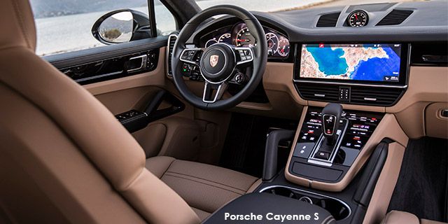 Porsche Cayenne S PorsCaye3e2_i.jpg