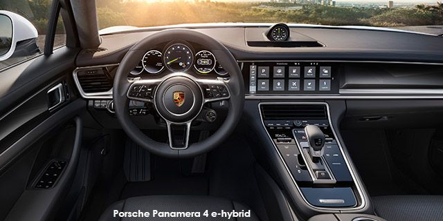 Porsche Panamera 4 PorsPana2h3_i.jpg