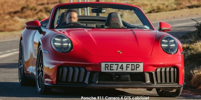 Porsche 911 Carrera 4 GTS cabriolet Porsche-911-Carrera-4-GTS-cabriolet-PCGB25_0078-2025-UK.jpg