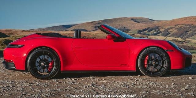 Porsche 911 Carrera 4 GTS cabriolet Porsche-911-Carrera-4-GTS-cabriolet-PCGB25_0091-2025-UK.jpg