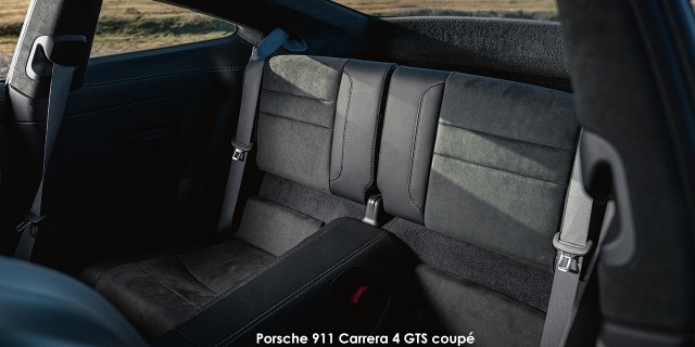 Porsche 911 Carrera 4 GTS coupe Porsche-911-Carrera-4-GTS-coupe-PCGB25_0242-2025-UK.jpg