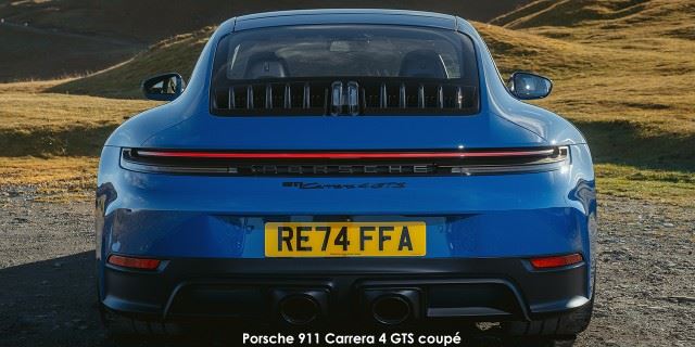 Porsche 911 Carrera 4 GTS coupe Porsche-911-Carrera-4-GTS-coupe-PCGB25_0306-2025-UK.jpg