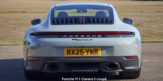 Porsche 911 Carrera S coupe Porsche-911-Carrera-S-coupe-PCGB25_1034-2025-UK.jpg