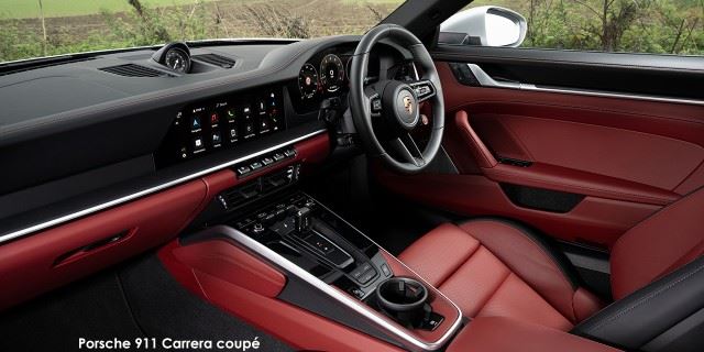 Porsche 911 Carrera coupe Porsche-911-Carrera-coupe-PCGB24_1519-2025-UK.jpg